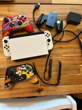Nintendo Switch OLED Bundle White w/ 2 HORI Wireless Controllers & Dock